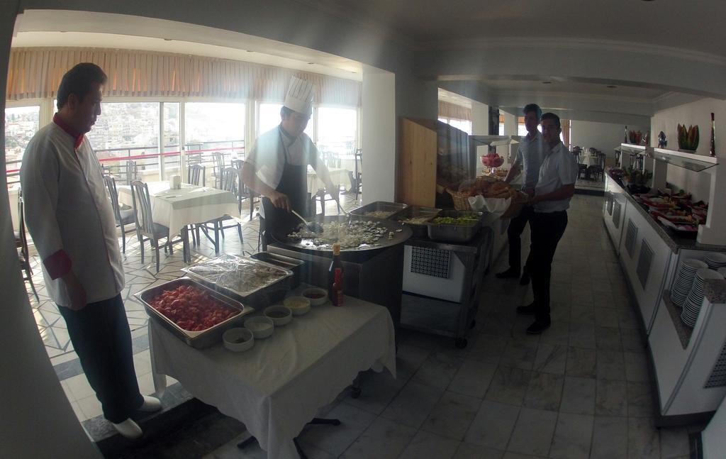 Surtel Hotel Kusadasi Exterior foto