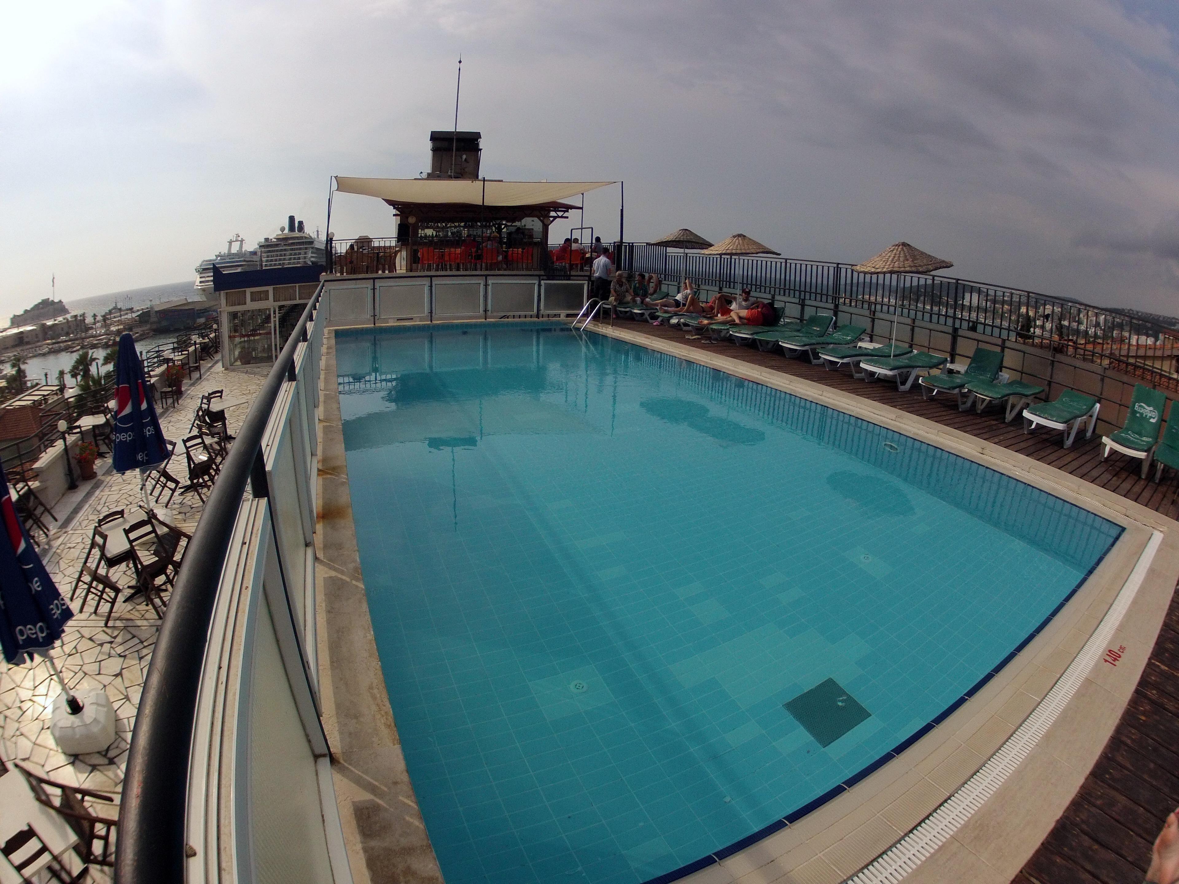 Surtel Hotel Kusadasi Exterior foto