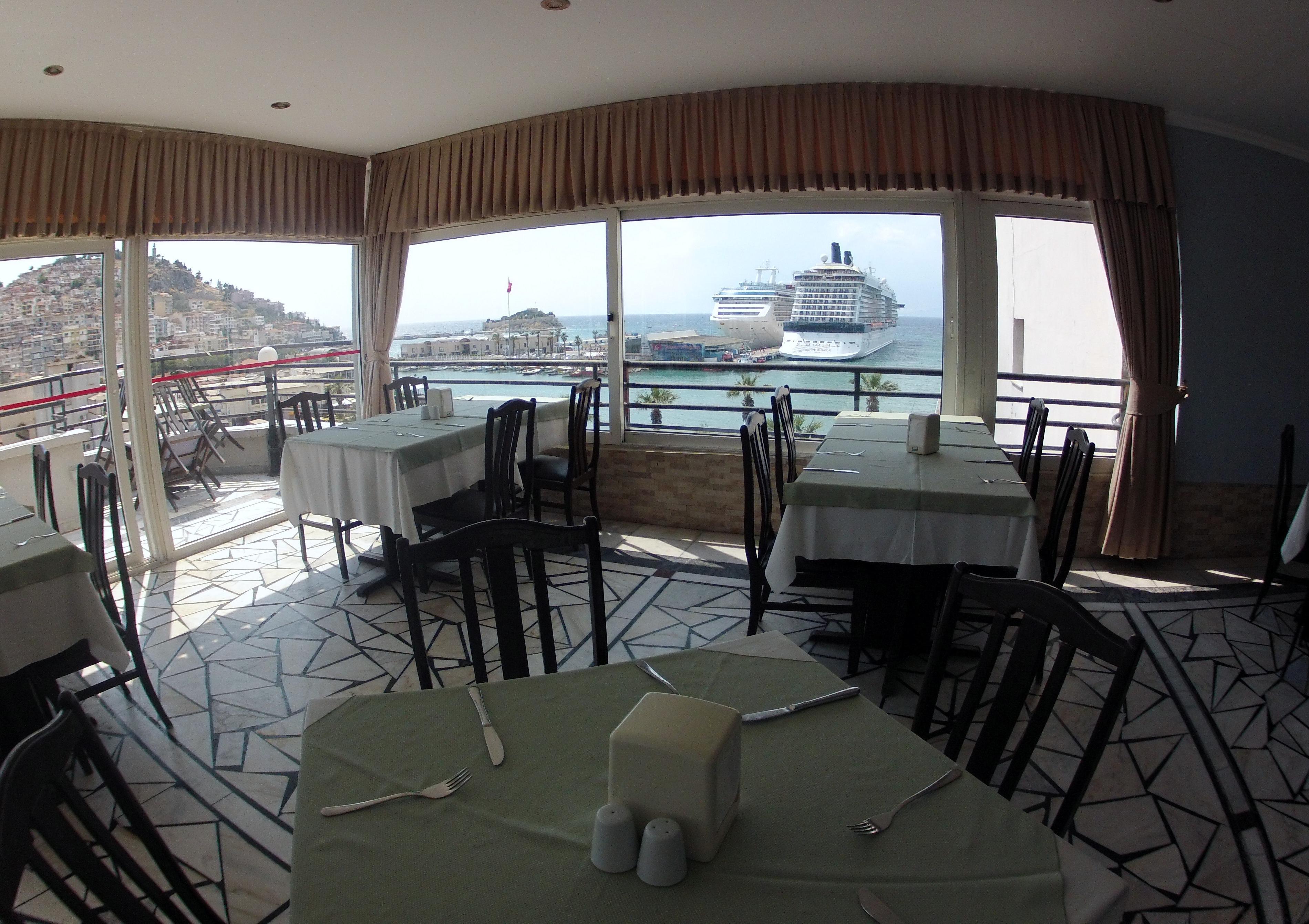 Surtel Hotel Kusadasi Exterior foto