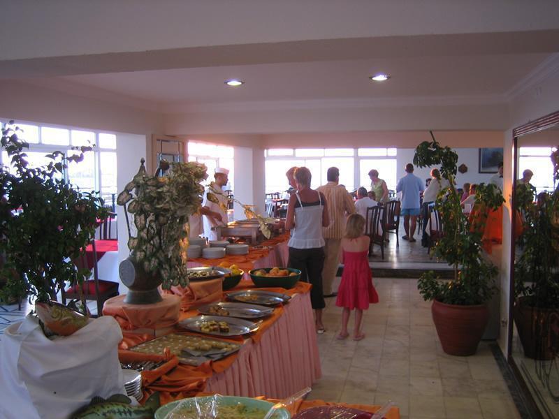 Surtel Hotel Kusadasi Exterior foto