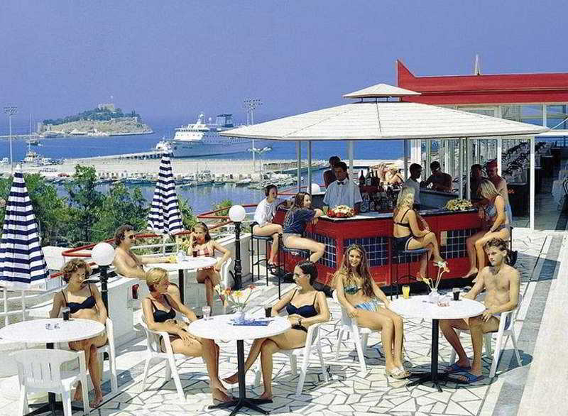Surtel Hotel Kusadasi Exterior foto